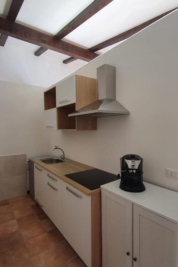 Casa Castagna Bed & Breakfast Caserta Bagian luar foto